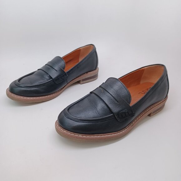 Earth Shoes Javas Black Leather Penny Loafer Preppy Flats Womens Size 6.5 - Picture 7 of 13